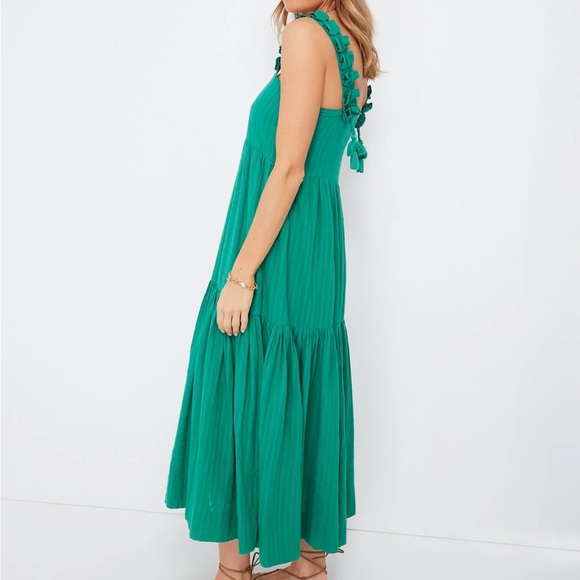 Exclusive Green Rio Dress
MIRTH - Picture 3 of 10